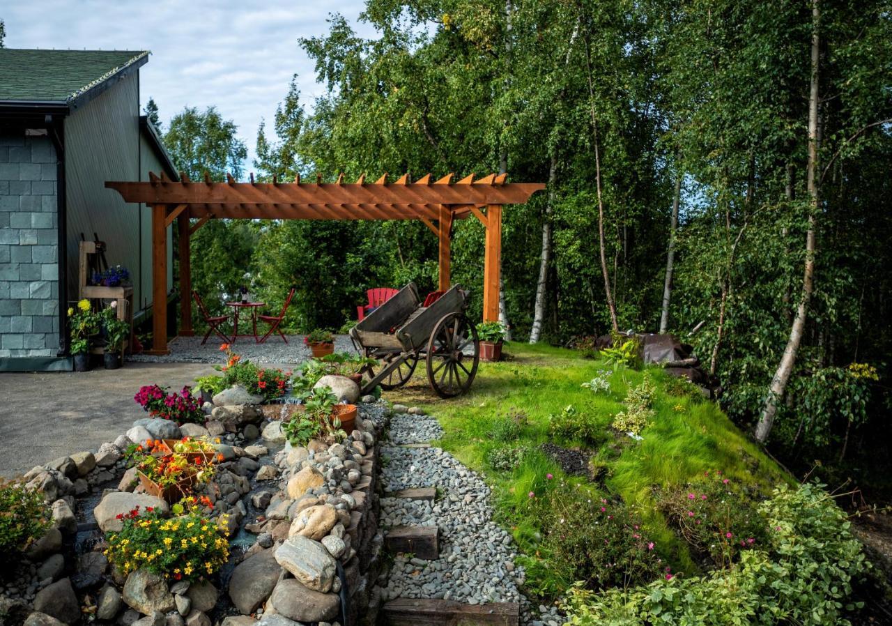 Alaska House Of Jade Bed And Breakfast 앵커리지 외부 사진